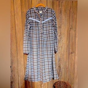 Celestial Dreams cozy long sleeve nightgown.